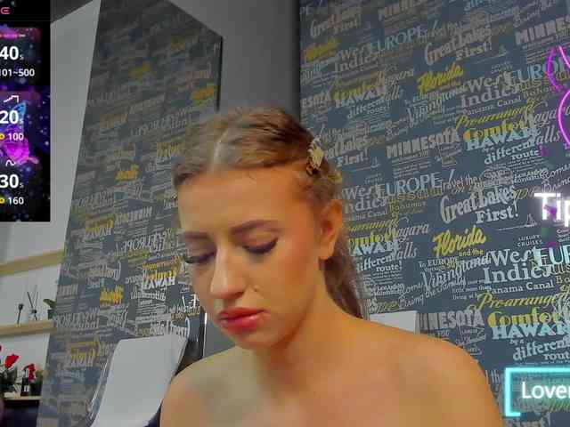 AbbieRaye webcam