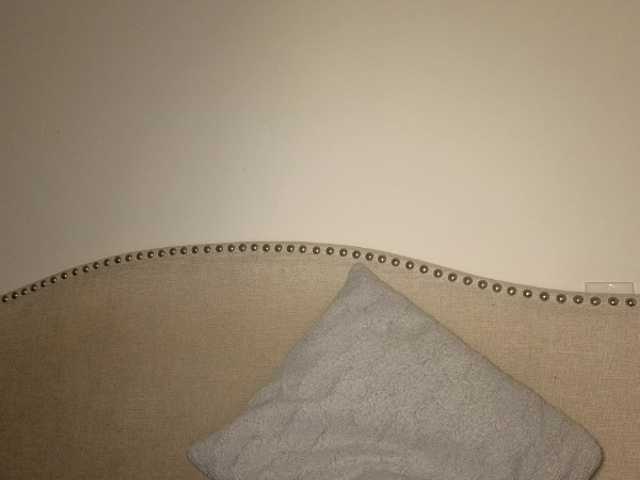 Xoxcat's BongaCams show and profile