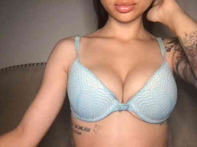 live amateur chat Xoxcat