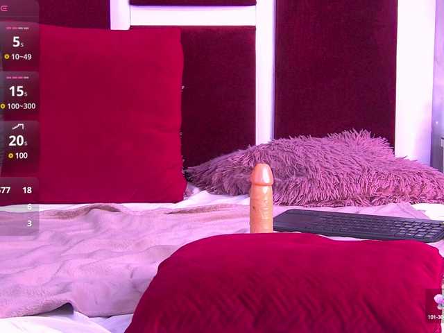 Sex chat gratuit in direct cu JuliaBaylee pe BongaCams