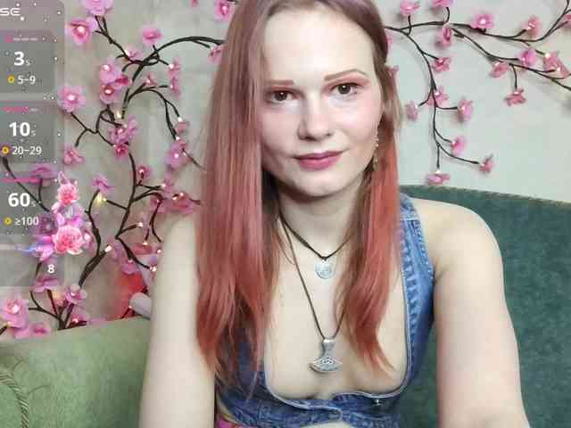 Merry_Cherry webcam