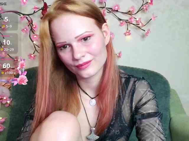 Merry_Cherry webcam