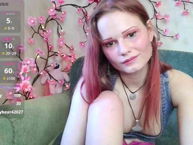 Merry_Cherry webcam