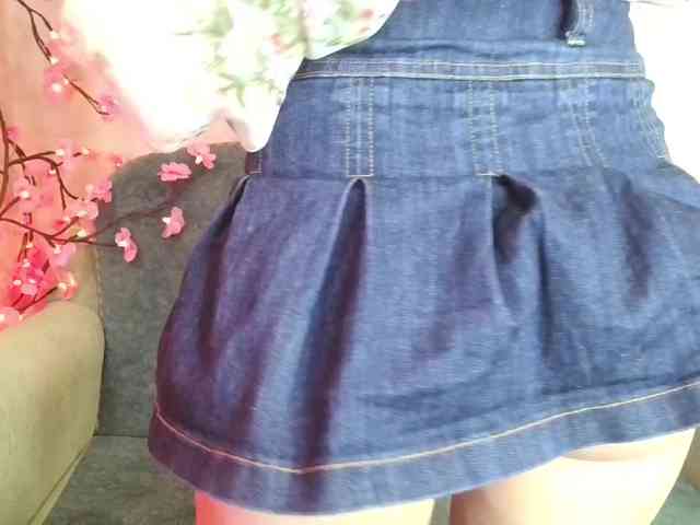 Merry_Cherry webcam