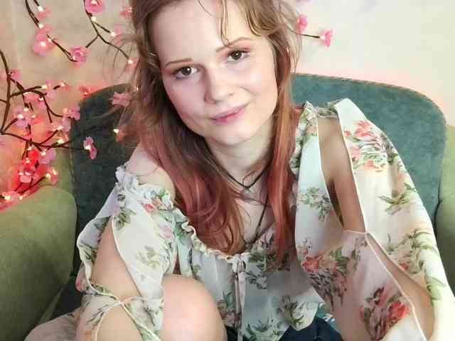 Merry_Cherry webcam