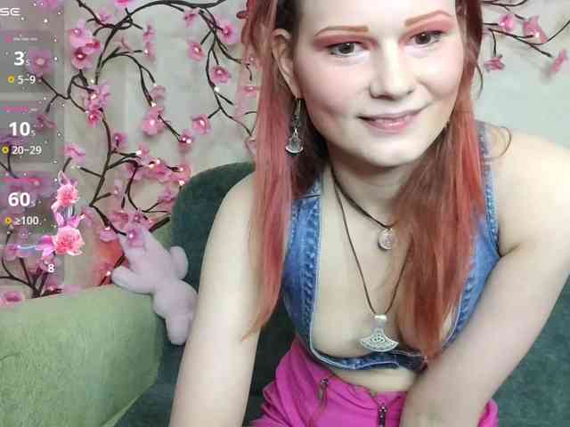 Merry_Cherry webcam