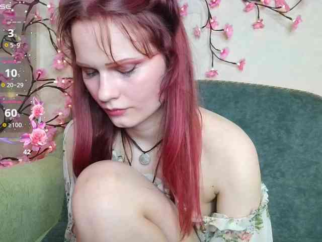 Merry_Cherry webcam