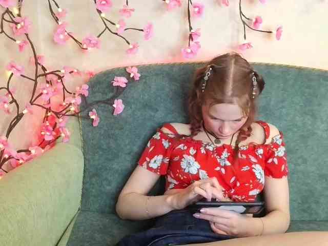 adult cam show MerryChery