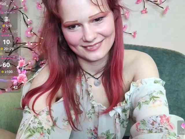 Merry_Cherry webcam