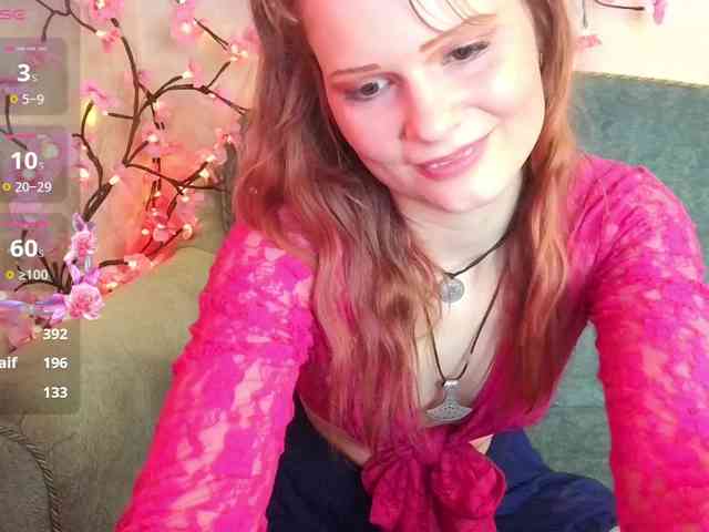 Merry_Cherry webcam