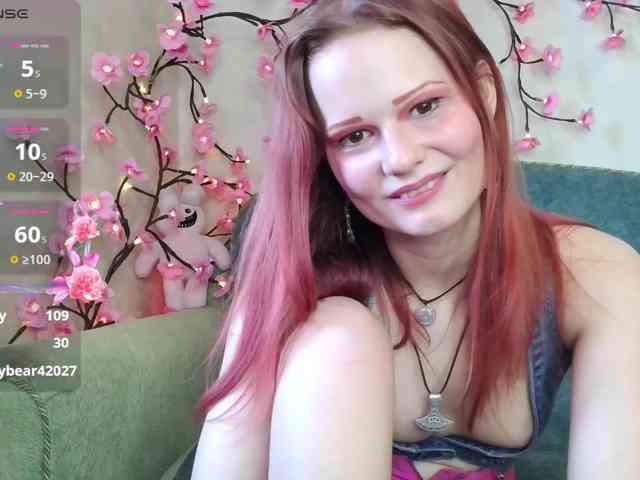 Merry_Cherry webcam