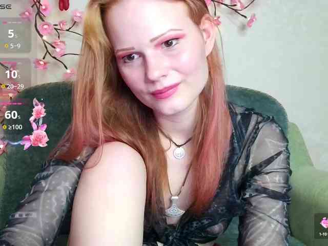 Merry_Cherry webcam