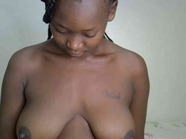 Sexxyvee224 webcam