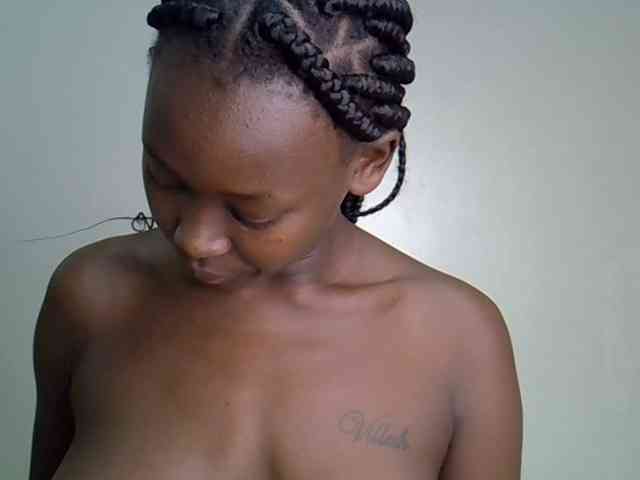 Sexxyvee224 webcam