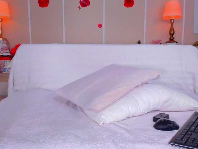 NatyPrecious's BongaCams show and profile