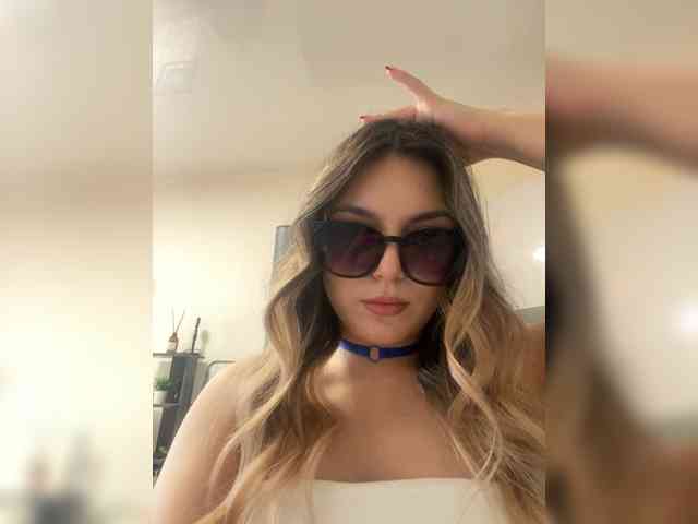 JULIE21 webcam