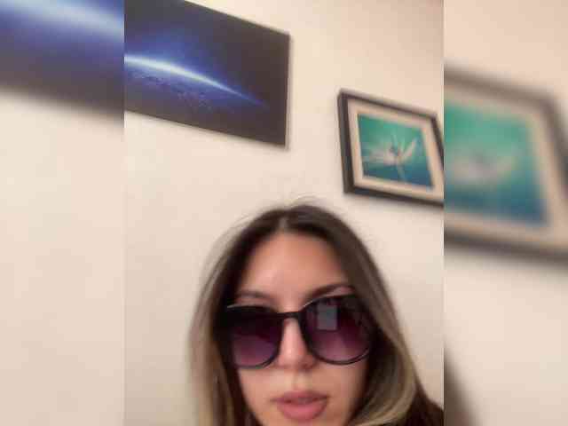 JULIE21 webcam