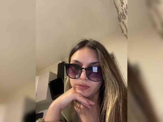 JULIE21 webcam