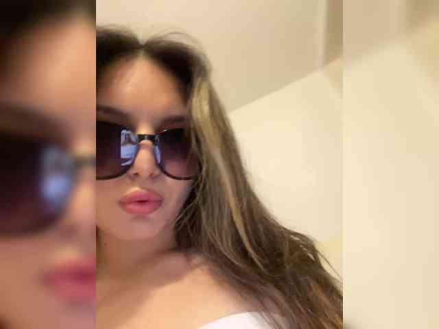 JULIE21