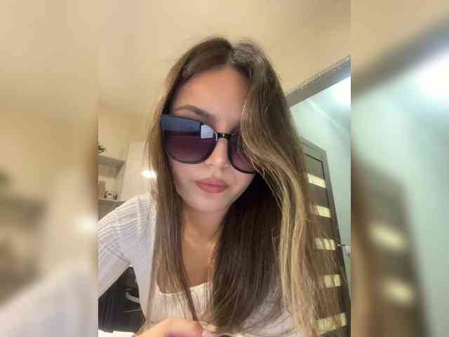 JULIE21 webcam