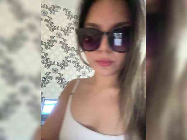 JULIE21 webcam