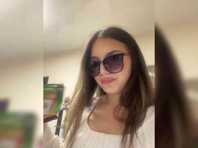 JULIE21 webcam