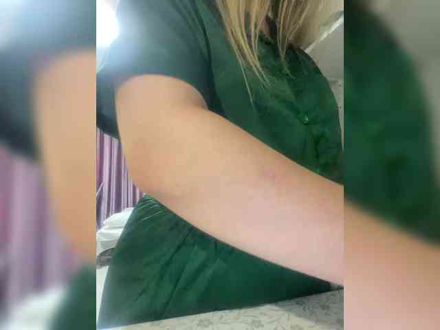 JULIE21 webcam