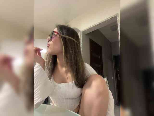 JULIE21 webcam