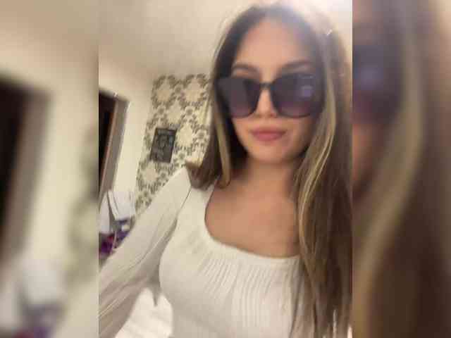JULIE21 webcam