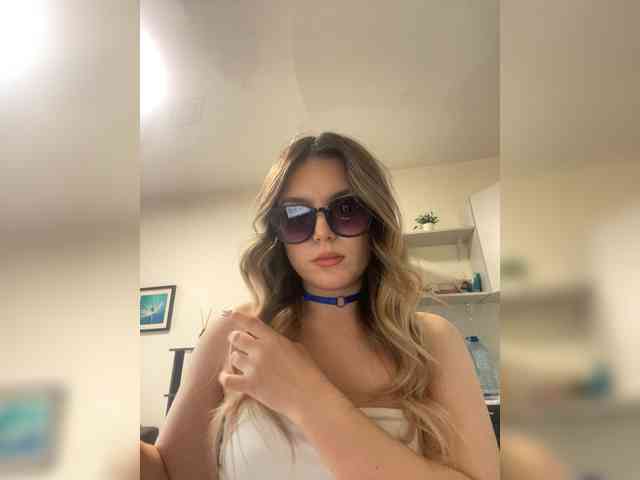 JULIE21 webcam