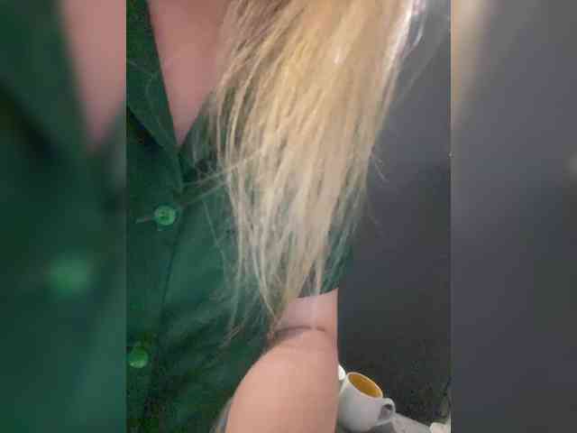 JULIE21 webcam