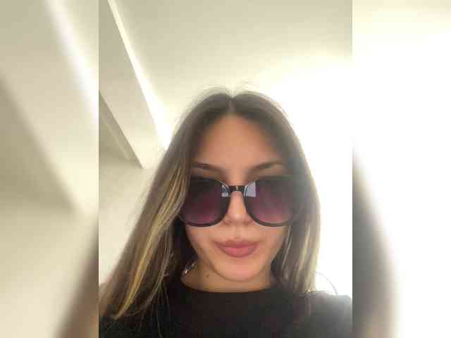 JULIE21 webcam
