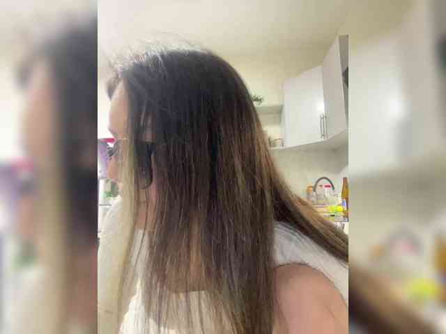 JULIE21 webcam