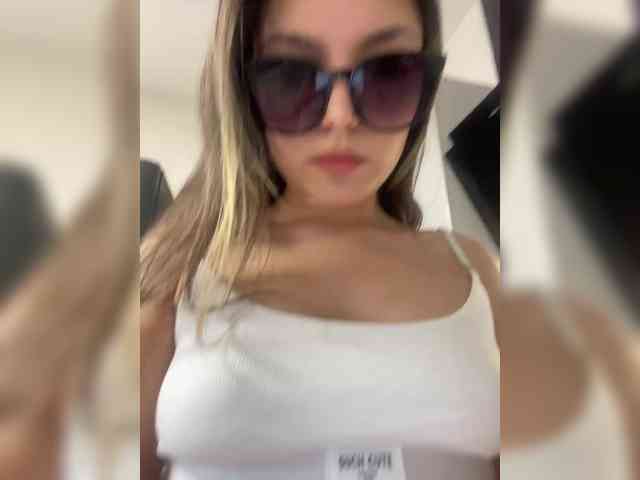 JULIE21 webcam