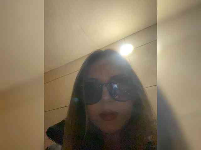 JULIE21 webcam