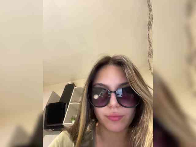 JULIE21 webcam