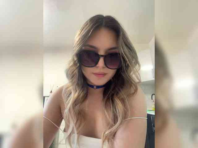 JULIE21 webcam