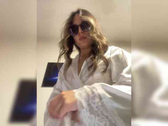 JULIE21 webcam