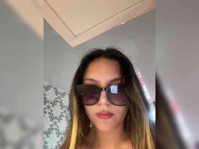JULIE21 webcam