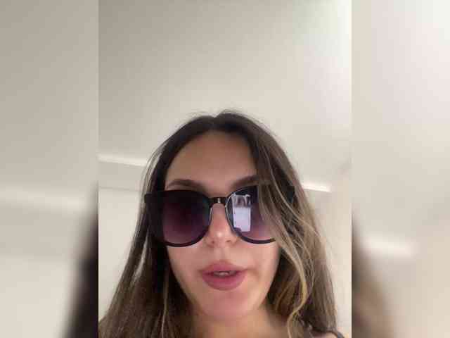 JULIE21 webcam