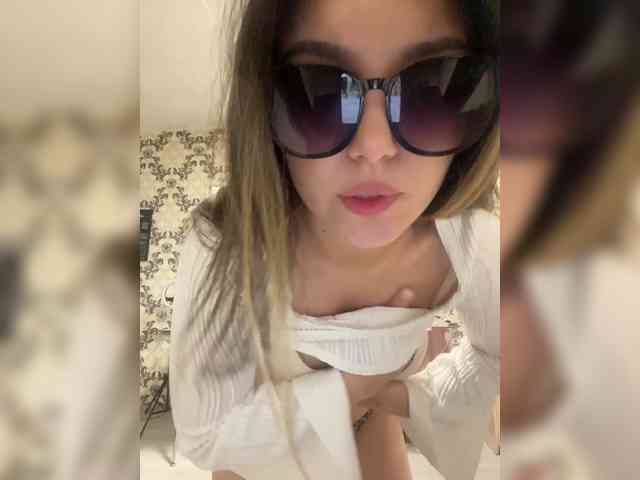 JULIE21 webcam