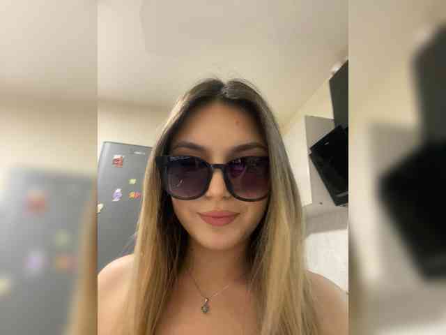 JULIE21 webcam