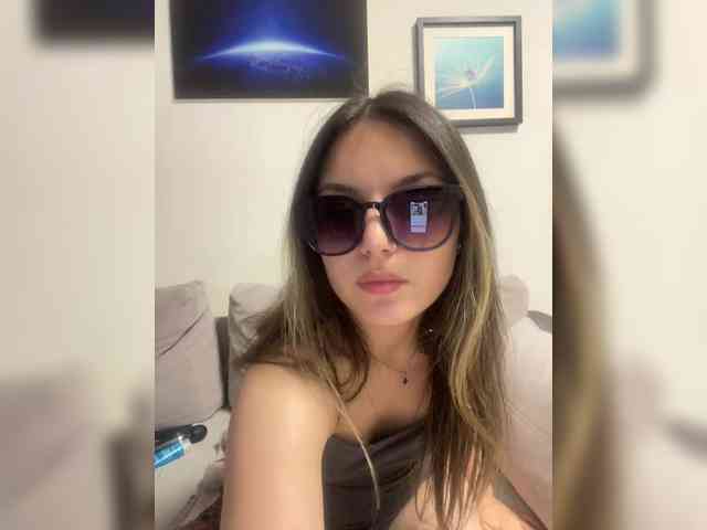 JULIE21 webcam