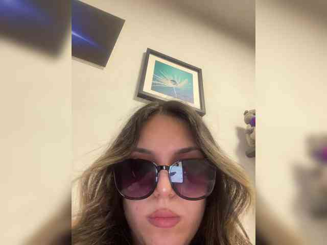 JULIE21 webcam