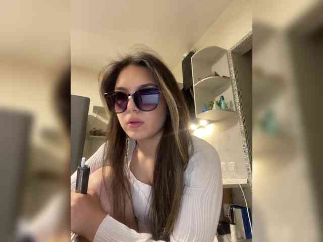 JULIE21 webcam