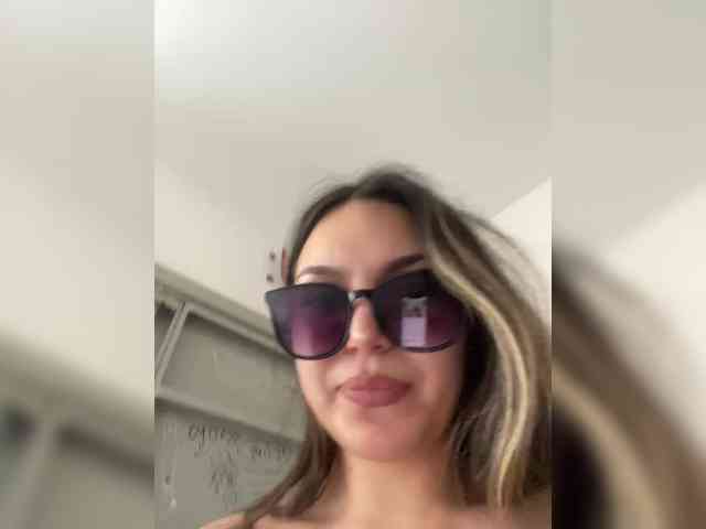JULIE21 webcam