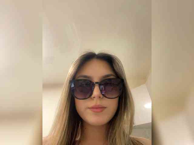 JULIE21 webcam