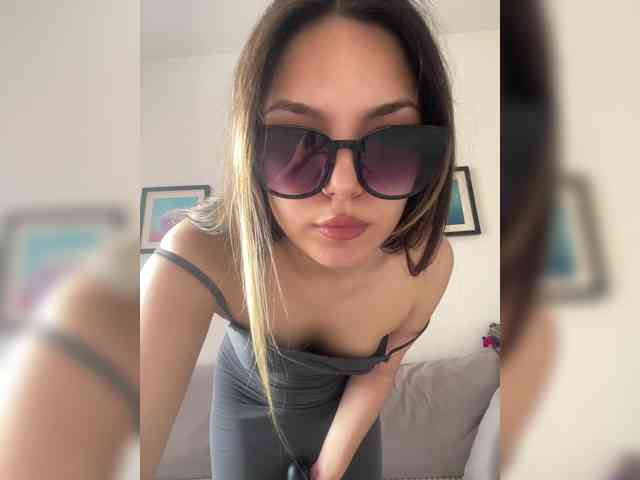 JULIE21 webcam