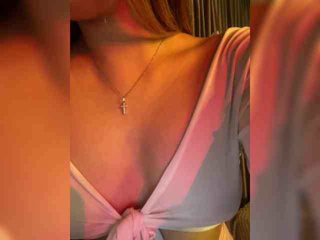 JULIE21 webcam