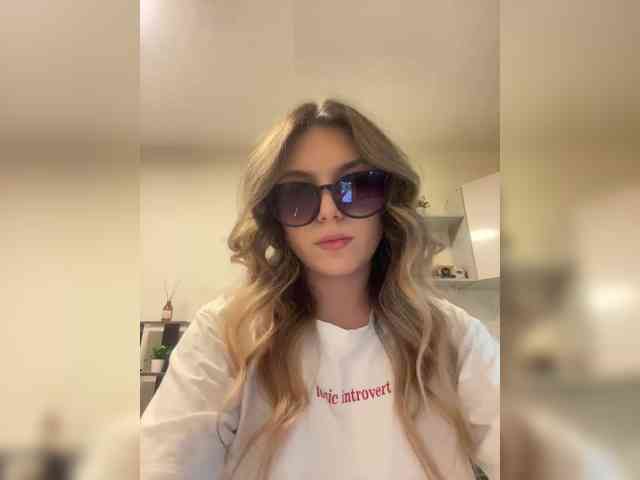 JULIE21 webcam